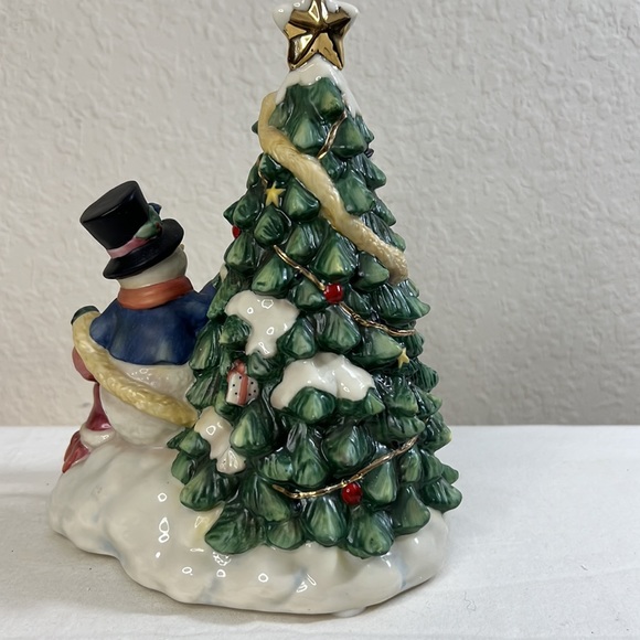 1999 Bavarian Heritage Collection Trimming the Tree Musical Vintage - Picture 10 of 14